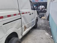 东风牌厢式运输车