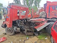 解放CA4250P1K15T1NE6A80牵引车