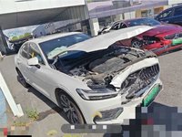 2020 沃尔沃S60新能源 2.0
