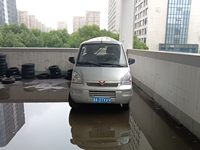 五菱荣光(第一代,2011-2015)