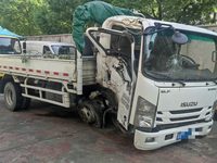 五十铃QL1043BUHA载货汽车