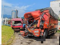 解放 仓栅式运输车