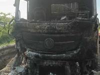 东风DFH4250DX13半挂牵引车