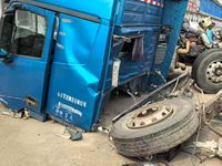 欧曼BJ4259SMFKB-AC半挂牵引车