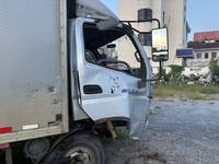 福田牌厢式运输车