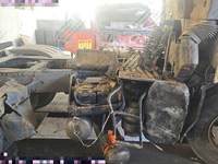 解放CA4250P66K24T1E5Z危险品运输半挂牵引车