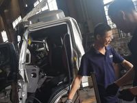 福田牌厢式运输车