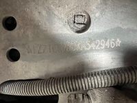 豪沃牌ZZ4257V324HE1B