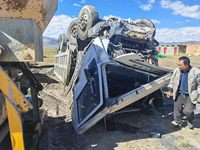 红岩 红岩自卸车 手动档 (CQ3314STHG366)