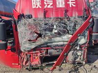 德龙新M3000(燃气)牵引车高顶