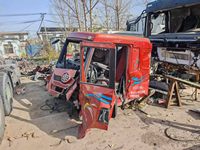 解放CA4250P1K15T1E6A80牵引车