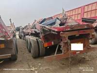 豪沃ZZ4257V324GE1牵引车