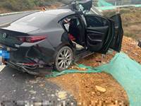 2022 马自达CAM7201AC6轿车