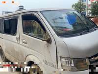 福田BJ5039XSW-D5商务车