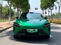 2025 小米YU7