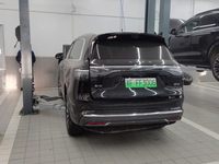 2025 问界M8
