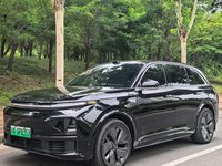 2025 理想L7