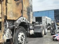 解放CA4250P66K29T1E5M牵引车