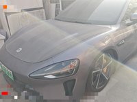 2025 小米SU7