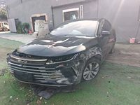 2023 驱逐舰05 2022款 1.5L 120KM 混动 DM-I 无级 旗舰版