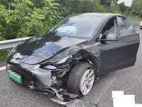 2023 Model Y 自动