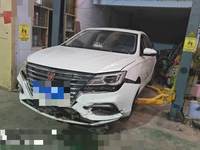 2025 荣威i5