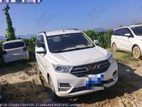 五菱LZW6449GBW多用途乘用车